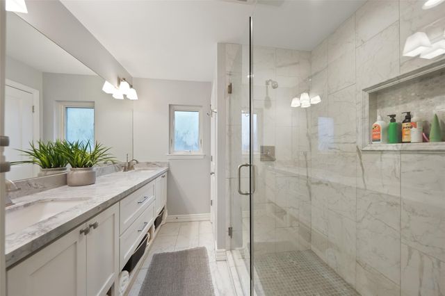 2207 Haverhill Drive, Houston, TX 77008