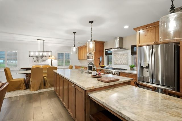 2207 Haverhill Drive, Houston, TX 77008
