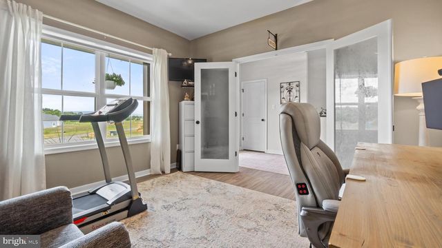 8638 REGAL DR, Mercersburg, PA 17236