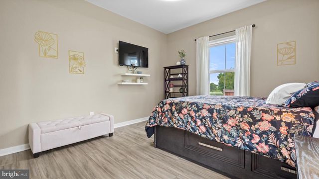 8638 REGAL DR, Mercersburg, PA 17236