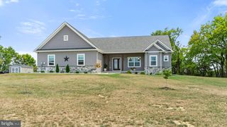 8638 REGAL DR, Mercersburg, PA 17236