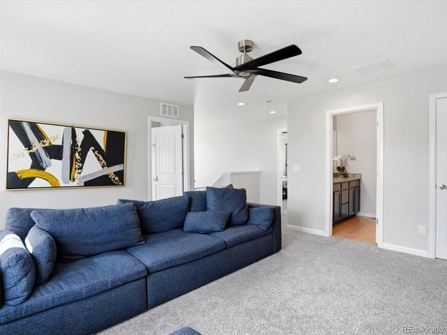 15461 Village Cir, Commerce City, CO 80603