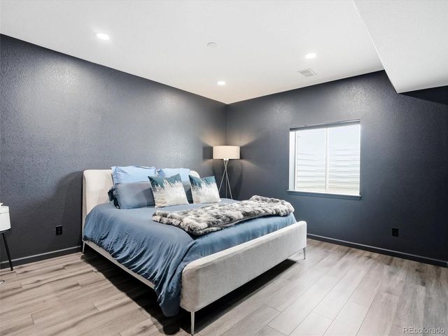 15461 Village Cir, Commerce City, CO 80603