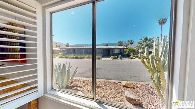 60 Calle Abajo, Palm Springs, CA 92264