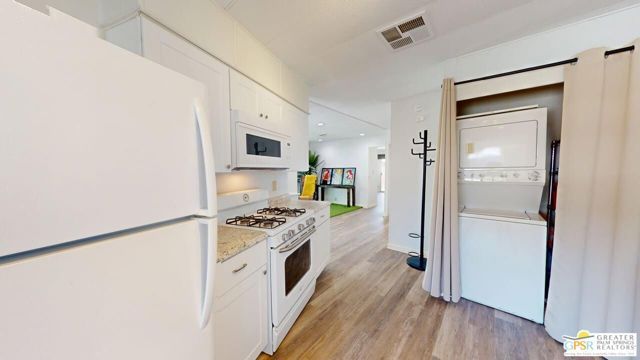 60 Calle Abajo, Palm Springs, CA 92264