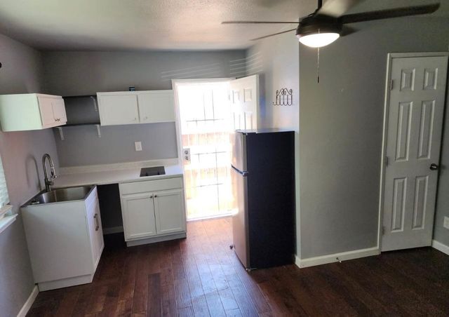 1718 June Dr, Modesto, CA 95350