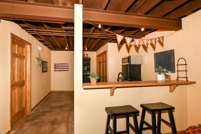 300 King William COURT S, Waukesha, WI 53186