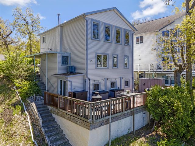 6590 Academy Drive, Brighton, MI 48116