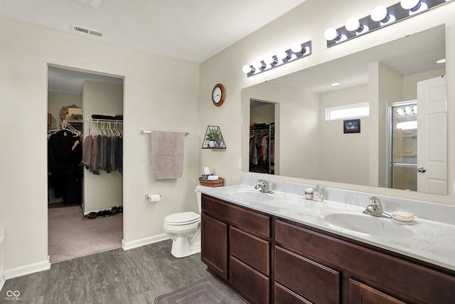 109 N Raymond Avenue, Trafalgar, IN 46181