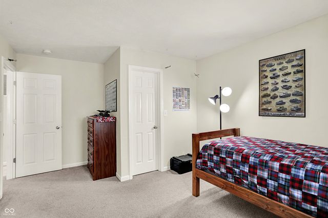 109 N Raymond Avenue, Trafalgar, IN 46181