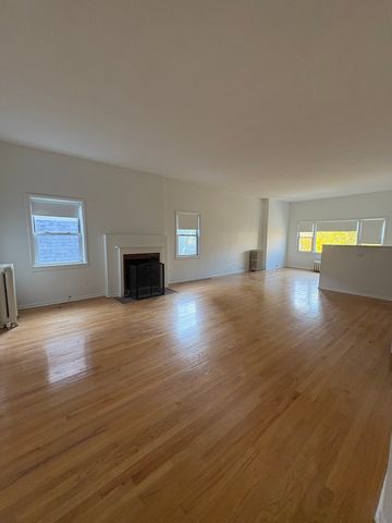 5136 S Blackstone Avenue 3R, Chicago, IL 60615