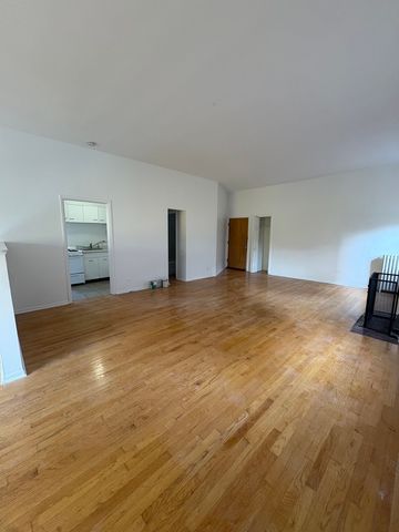 5136 S Blackstone Avenue 3R, Chicago, IL 60615