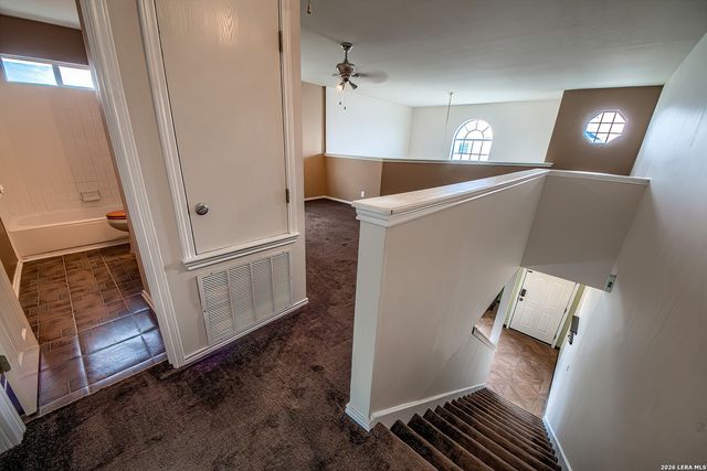2715 CROWN HOLW, San Antonio, TX 78251