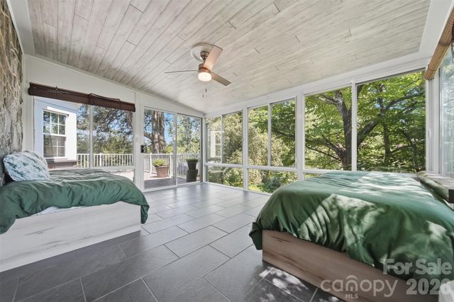 104 Jefferson Street, Morganton, NC 28655