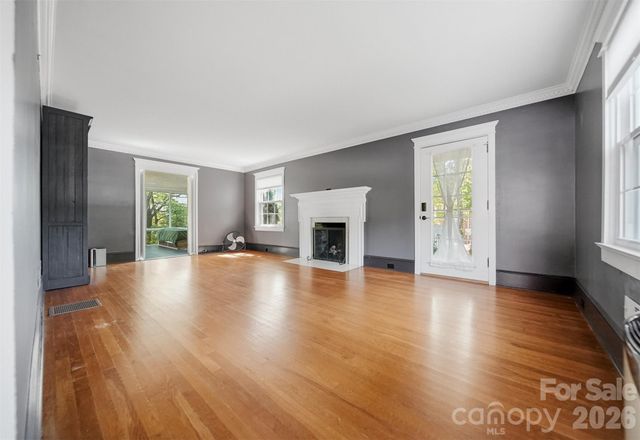 104 Jefferson Street, Morganton, NC 28655
