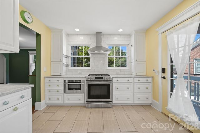 104 Jefferson Street, Morganton, NC 28655