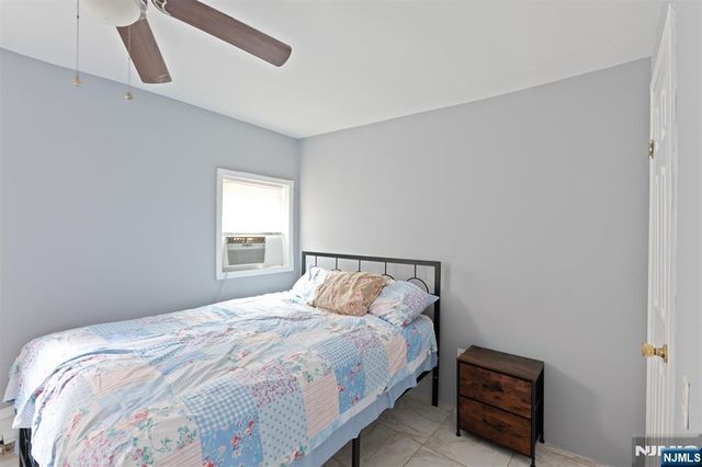 555 61st Street, West New York, NJ 07093