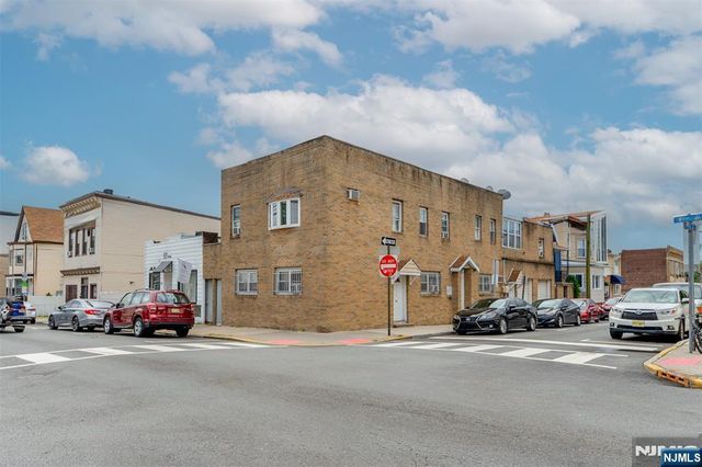 555 61st Street, West New York, NJ 07093