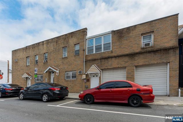 555 61st Street, West New York, NJ 07093