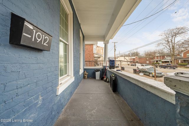 1912 W Market St, Louisville, KY 40203