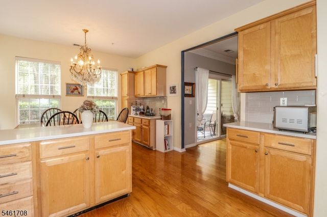 2101 Avery Ct 2101, Franklin Twp., NJ 08873