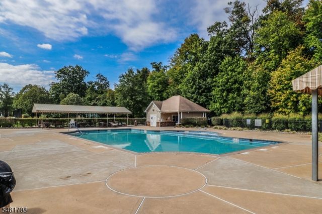 2101 Avery Ct 2101, Franklin Twp., NJ 08873