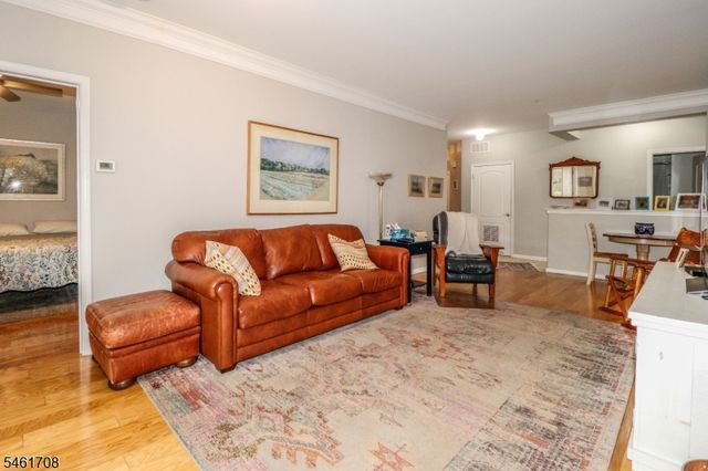2101 Avery Ct 2101, Franklin Twp., NJ 08873
