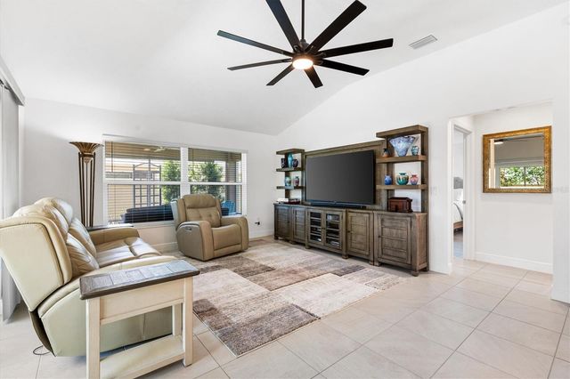 5554 MILLICAN AVENUE, The Villages, FL 32163