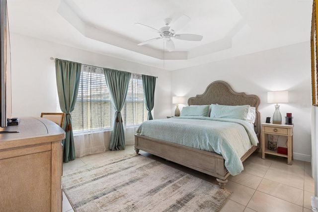 5554 MILLICAN AVENUE, The Villages, FL 32163