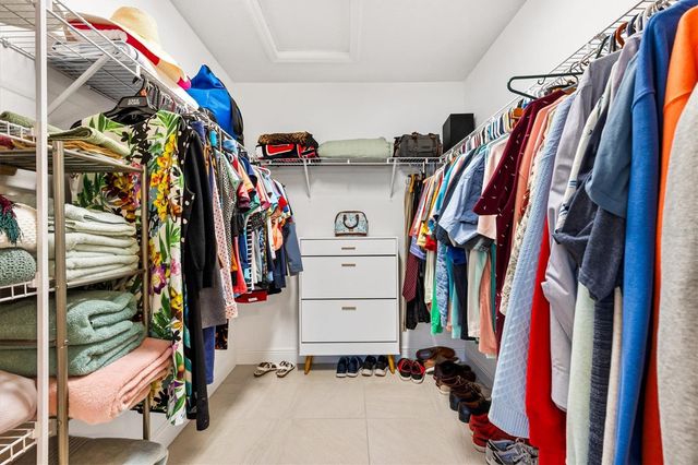 5554 MILLICAN AVENUE, The Villages, FL 32163