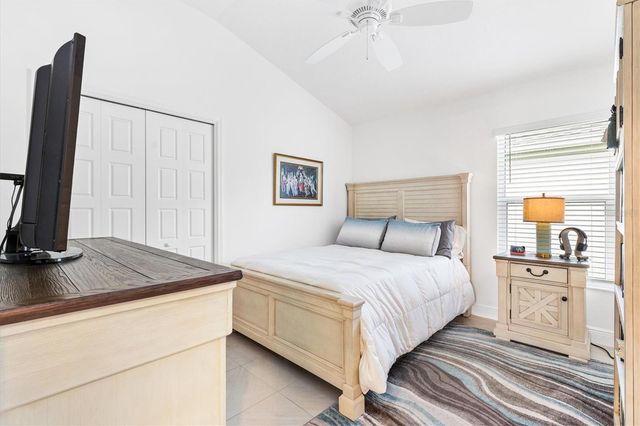 5554 MILLICAN AVENUE, The Villages, FL 32163