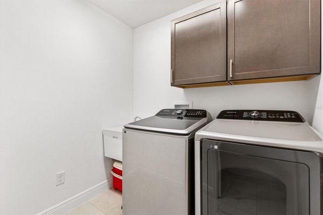 5554 MILLICAN AVENUE, The Villages, FL 32163