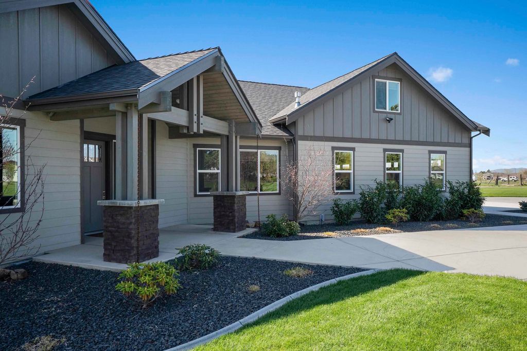 5114 N Oakland Rd, Spokane Valley, WA 99027