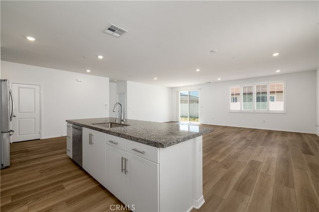 345 Charlton Street, Perris, CA 92570
