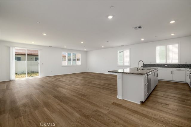 345 Charlton Street, Perris, CA 92570
