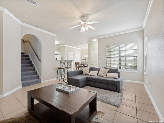 6160 Eckhert Rd Apt 201, San Antonio, TX 78240