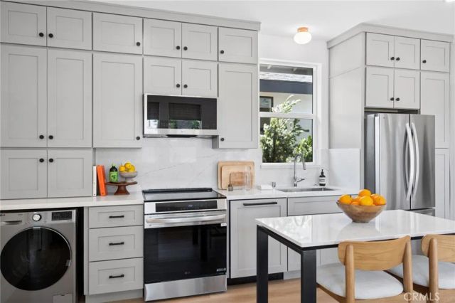 314 E 16th C, Costa Mesa, CA 92627