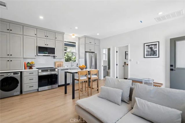 314 E 16th C, Costa Mesa, CA 92627