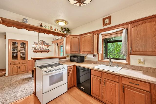 4520 N 144th STREET, Brookfield, WI 53005