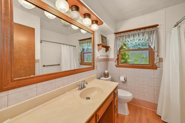 4520 N 144th STREET, Brookfield, WI 53005