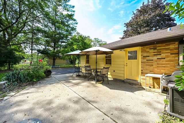 4520 N 144th STREET, Brookfield, WI 53005
