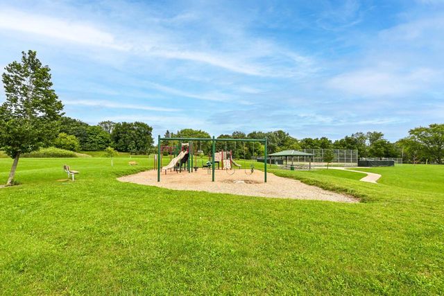 4520 N 144th STREET, Brookfield, WI 53005