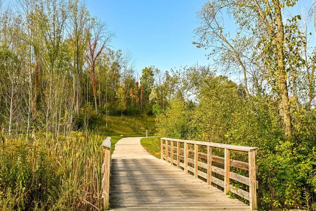 4520 N 144th STREET, Brookfield, WI 53005