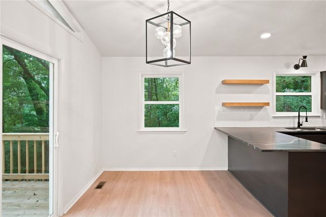 1 Looe Lane, Bella Vista, AR 72714