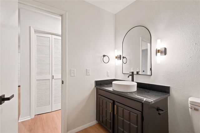 1 Looe Lane, Bella Vista, AR 72714