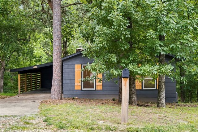 1 Looe Lane, Bella Vista, AR 72714