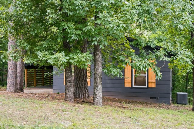 1 Looe Lane, Bella Vista, AR 72714