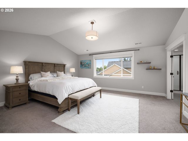 4002 ROXBURY Dr, West Linn, OR 97068