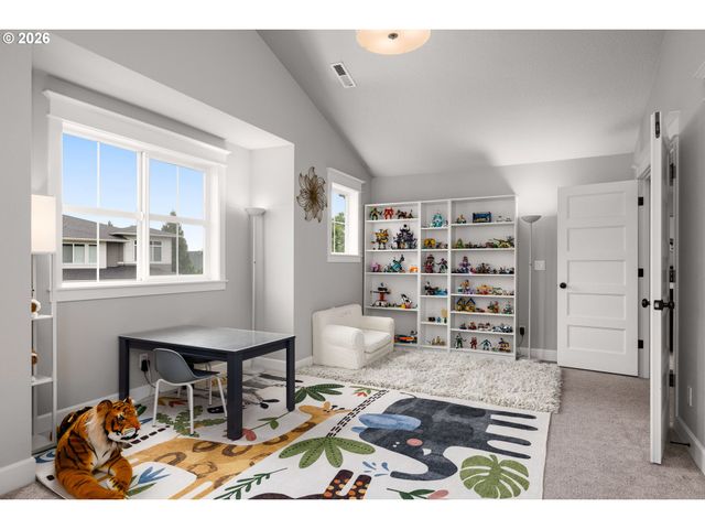 4002 ROXBURY Dr, West Linn, OR 97068
