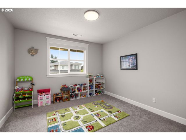 4002 ROXBURY Dr, West Linn, OR 97068